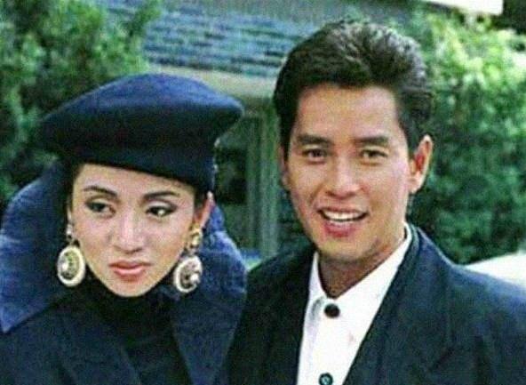 娛樂圈「二女侍一夫」的明星，最後一位5人同擠一張床！