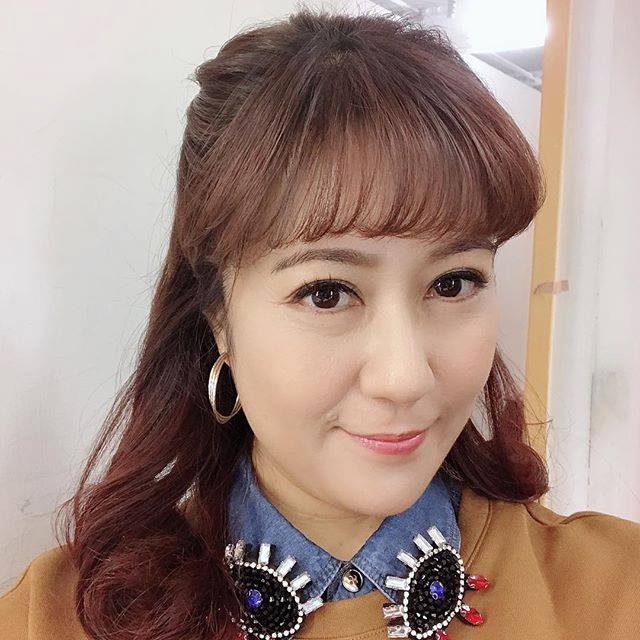  林姿佑淚憶「小亮哥婚後對她不關心」夫妻冷戰三個月　「講10句只聽見1句」就醫檢查真相讓她痛哭流涕