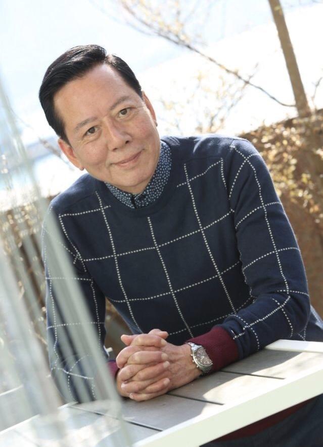 66歲TVB老戲骨駱應鈞患病無奈減產，出院至今無工作感嘆人走茶涼~~~