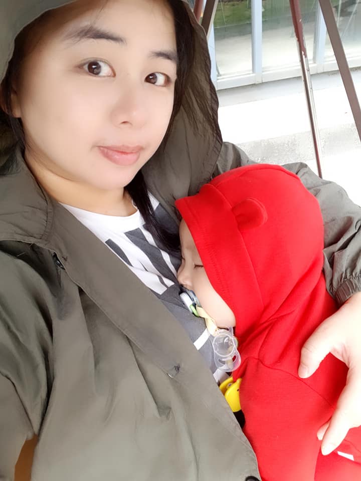 「閃亮三姊妹」小珍當年三病纏身艱辛產子　消失10年熬成製作人「靠兒療喪父痛」