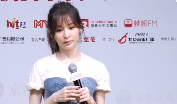 照片是假的？王心凌「香腸嘴腫臉照」全網瘋傳　粉絲心疼揭「8年前住院後遺症」真相：放過她吧