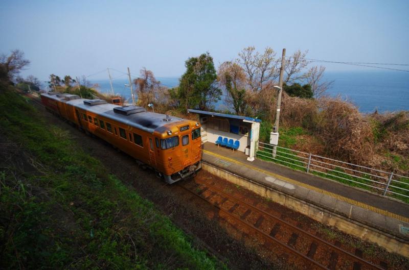 全日本可以看見海的鐵路線10選，美到想中途下車！