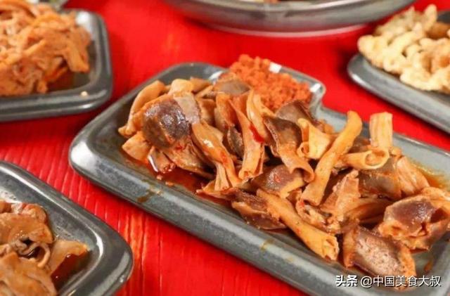 熬一鍋好滷水要懂得香料的組合技巧，贈送十款滷水配方做借鑑！