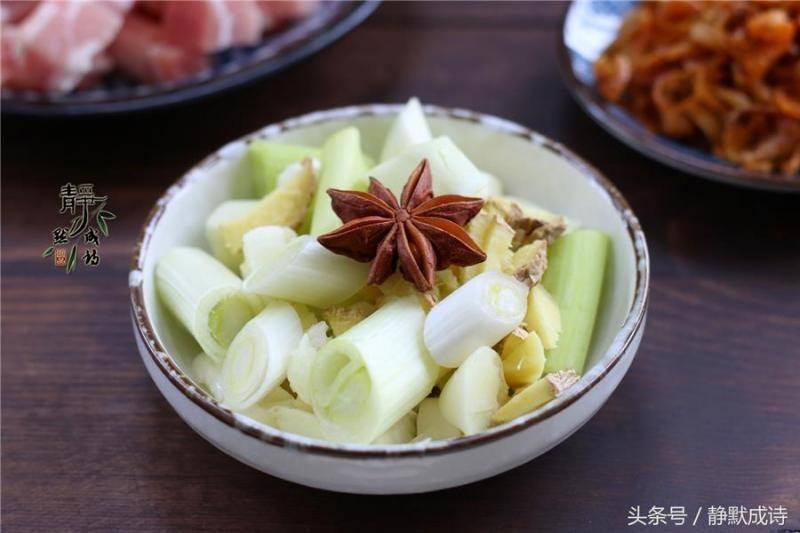 超好吃的滷肉飯，肥而不膩濃香四溢老少皆宜，方子您可要收好了！