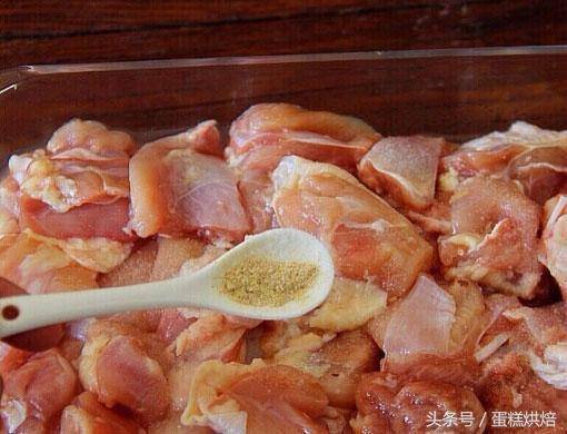 自製台灣鹽酥雞，外皮金黃酥脆，雞肉鮮嫩多汁，酥掉渣，出鍋秒光！