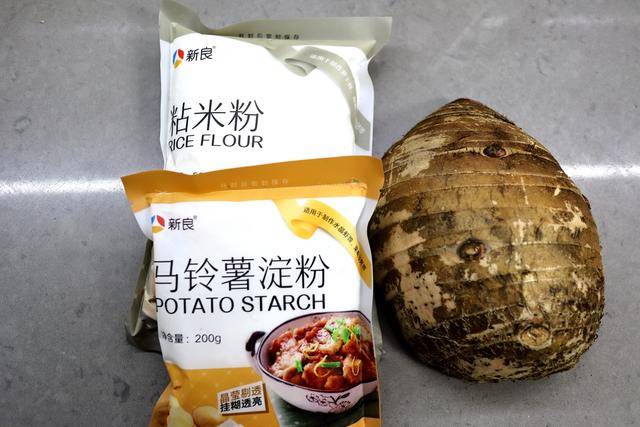 全家都愛吃它，外皮咔咔酥脆，內部軟彈，用手捏著吃停不下嘴