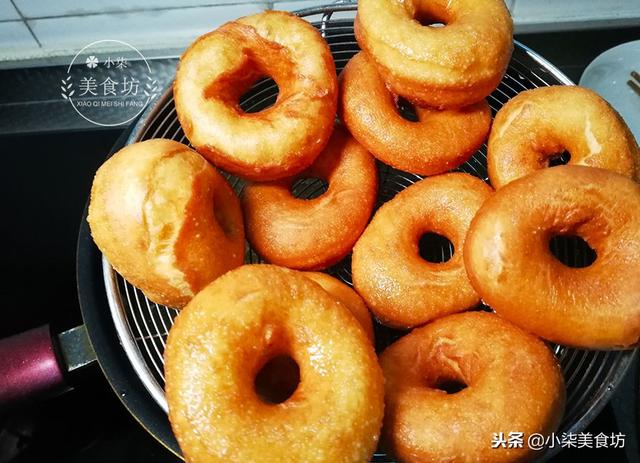 麵包圈這樣做真好吃，我家孩子吃一次不過癮，比油餅好吃多了