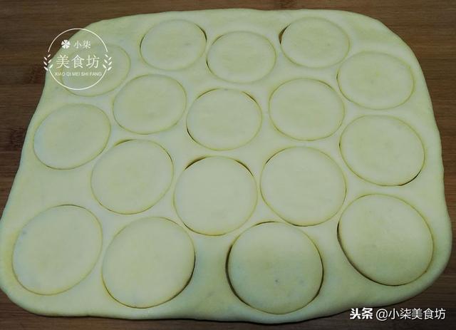 麵包圈這樣做真好吃，我家孩子吃一次不過癮，比油餅好吃多了
