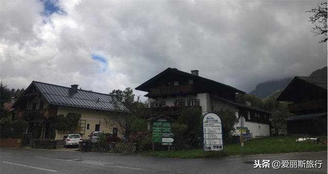 奧地利之旅：走進全球最美小鎮，雖凍得叫人故作堅強，風光值回了