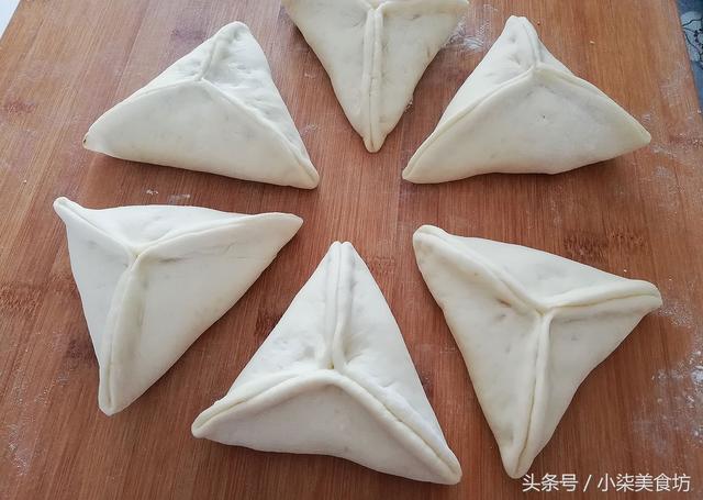 想吃糖三角，只要掌握2個訣竅，不漏糖，個個暄軟，孩子超愛吃