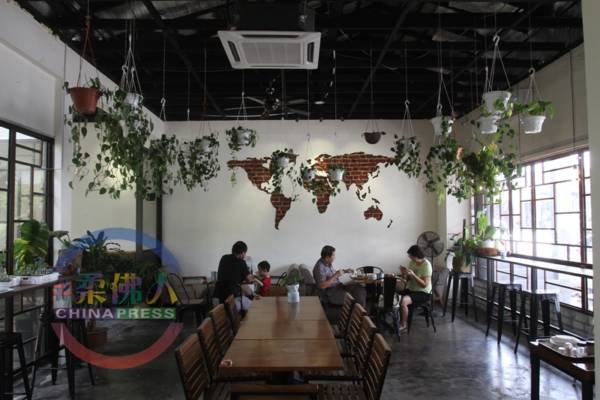 【抵食午餐攻略】綠油油中吃Cheap套餐 再嘆一杯半價咖啡