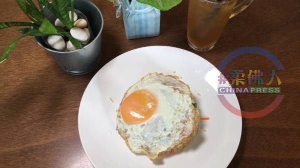 【抵食午餐攻略】綠油油中吃Cheap套餐 再嘆一杯半價咖啡