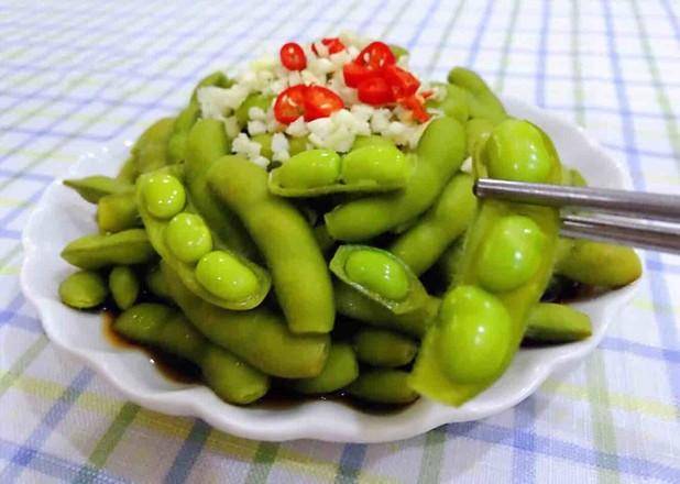 46年燒烤店老闆：拌毛豆時，這6味必不可少，缺一樣都很難吃