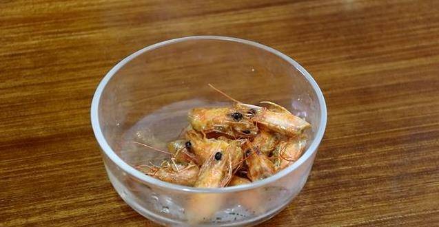 海鮮粥這樣做，孩子一天能量滿滿，外面50一碗，自己做15元就搞定！