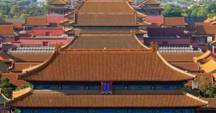 快600年了...為什麼故宮屋頂卻「從來都沒鳥糞」？古人智慧太嚇人：連鳥都不敢過來