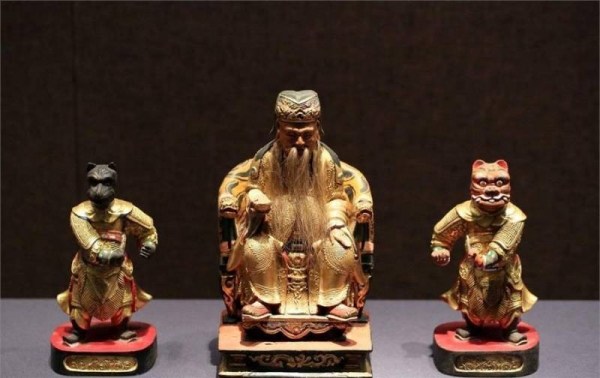今日2019年度大吉日，8大生肖請接財