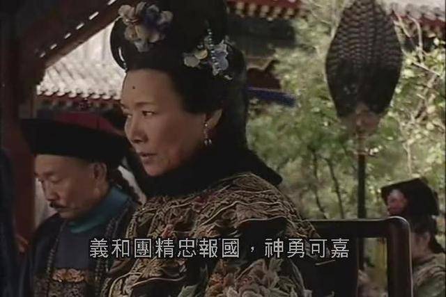 他們宣稱神功護體，刀槍不入，袁世凱不信，拿起手槍就射