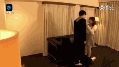 「不說話只接吻5次」日本密室實驗！一對陌生男女「實驗」後，結局超羞答答！網：是在看片吧？