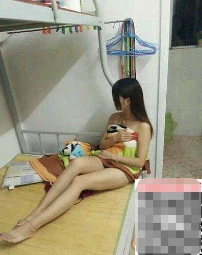 33張只有在女生宿舍才看到的「爆笑」內涵圖！！妹子太無節操了！！亮點多多..... 