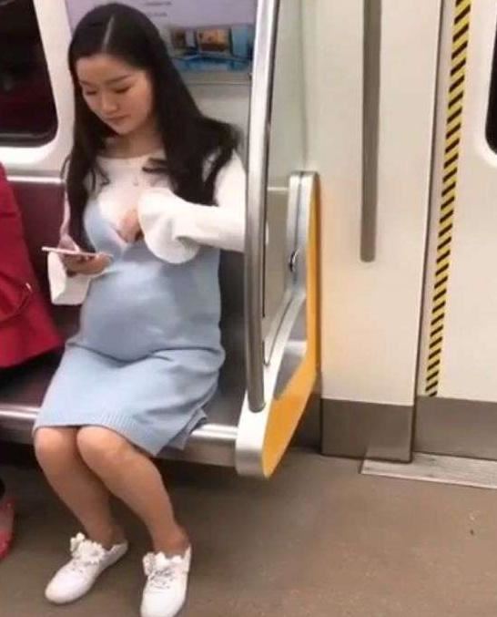 地鐵上「最美孕婦」的舉動意外惹怒眾人，網友砲轟：沒有道德底線！ 