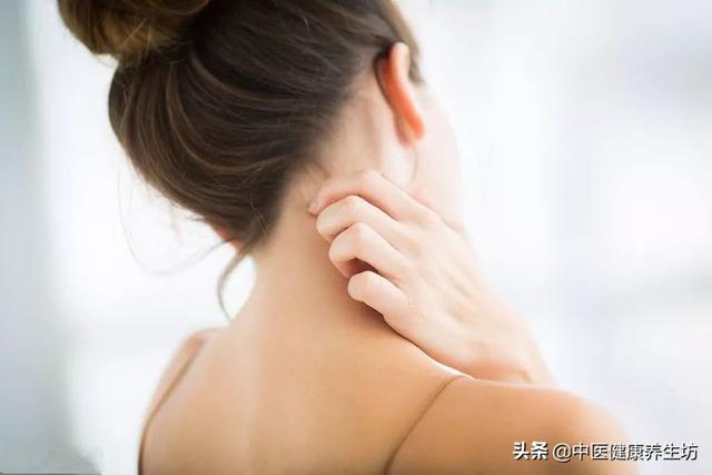 搓按這裡，能激發陽氣，克制體內陰寒！記得收藏起來哦！
