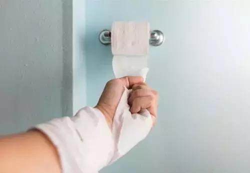 20歲小伙便血入院，查出直腸癌，醫生：這種「息肉」小心癌變