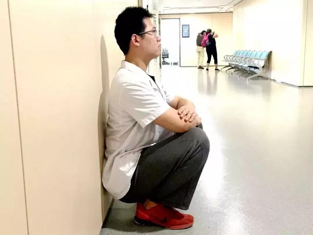 這個厲害了，每天蹲一蹲鍛煉效果意想不到！