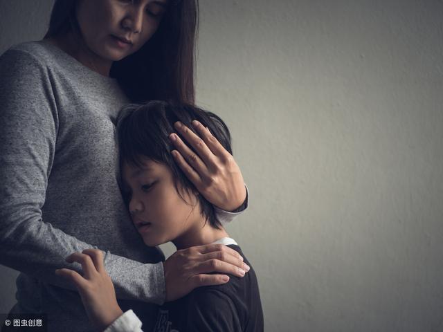 女兒離婚後，母親對女兒說的一席話，讓女兒傷心欲絕