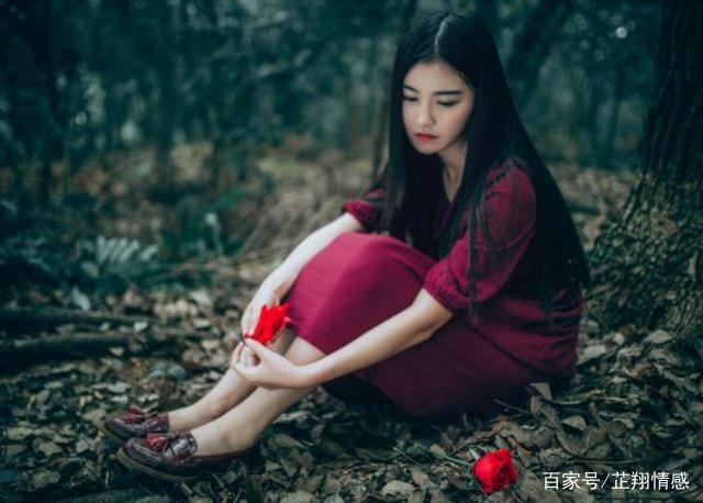 「結婚三年後，小叔子結婚我給五千，丈夫說的話我無言以對」