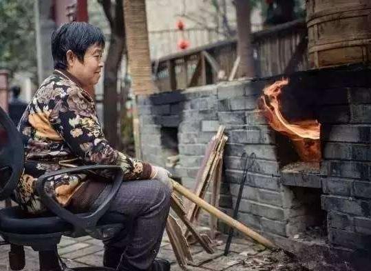 兒子做上門女婿親戚看不起我，三個月後親家來看我，親戚們慚愧了