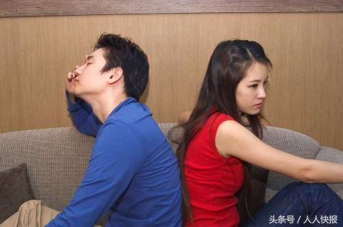 離婚時前夫藏起了孩子，四年後碰到以前鄰居，我帶人砸了前夫的家
