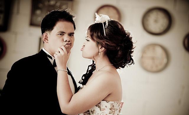 「女婿，回來娶我女兒，十萬彩禮就行」，「阿姨，我已經結婚了」