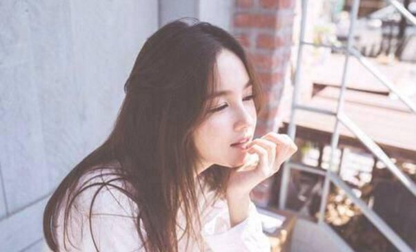 孩子越長越不像老公，老公非親子鑑定，結果出來，老公扇婆婆耳光