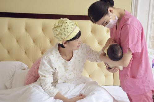 婆婆您不要想太多，我的房子給不給他住我說了算
