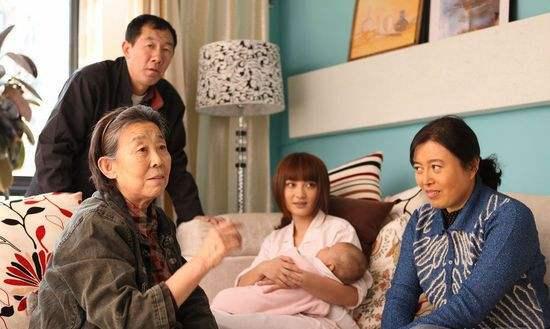 您不仁我不義，為了孫子婆婆終於肯低頭，狠下血本