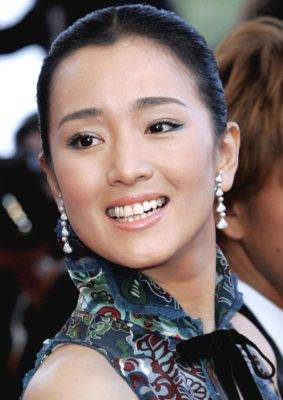 娛樂圈最容易被男人玩盡的女星，盤點20個被睡爛了的女星！