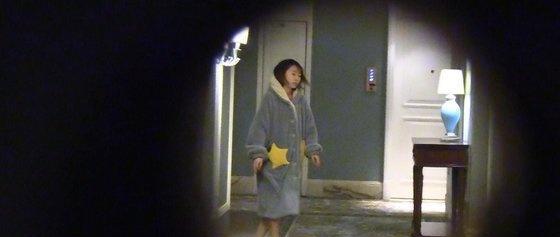 小三畢瀅轉移財產，洪欣借錢度日，張丹楓坐視一雙兒女自生自滅？