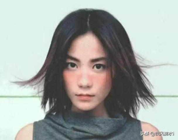 謝霆鋒親媽忍不住發聲，母親應盡母責，王菲未進家門先被訓？