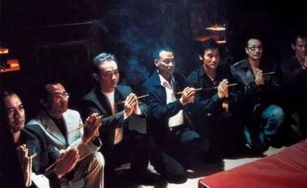 一路走好！前TVB資深老戲骨於日前因病離世：生前曾患有肺炎~~~