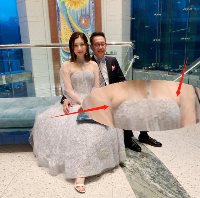 李嘉欣徐子淇出席盛宴無合照，細節暴露兩位貴婦地位有差距！