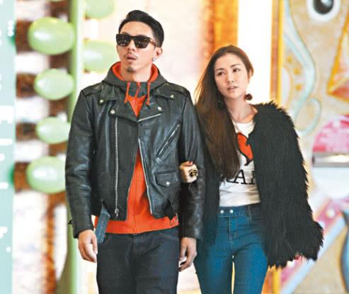 樂壇天后和窮老公奉子成婚，伴他度過2次封殺期，今住上千尺豪宅！