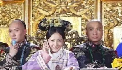 明星片場花絮照，笑到停不下來！原來身中萬箭是這樣拍的 ....