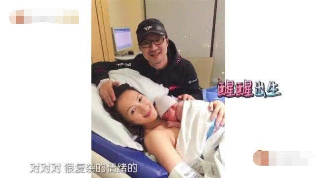 章子怡生產照首次曝光，純素顏躺在床上，抱著女兒一臉微笑！