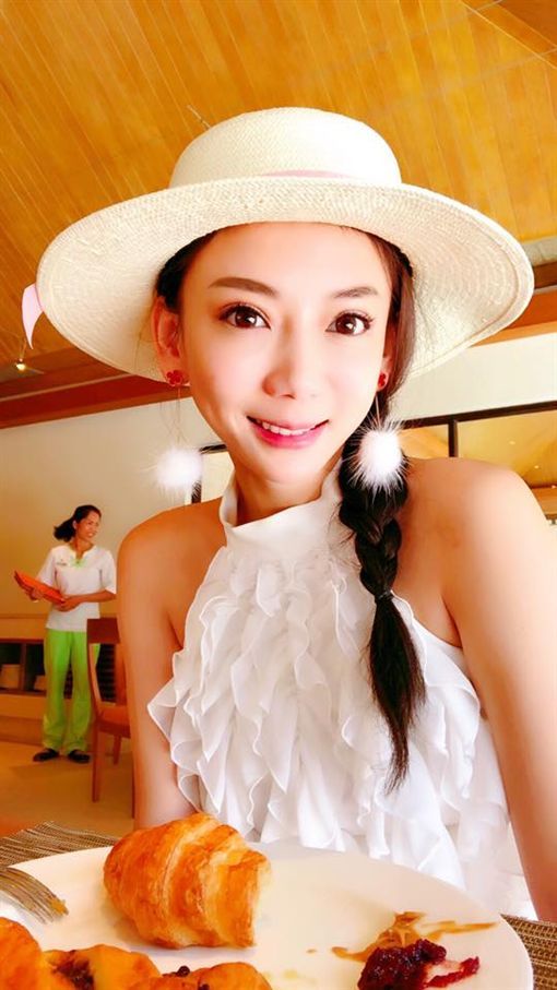 劉喬安吸毒鼻塌 首度公開「毀容」貌