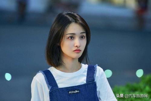 鄭爽整容前舊照被韓網瘋轉，清純可人，韓國網民稱美過王祖賢？