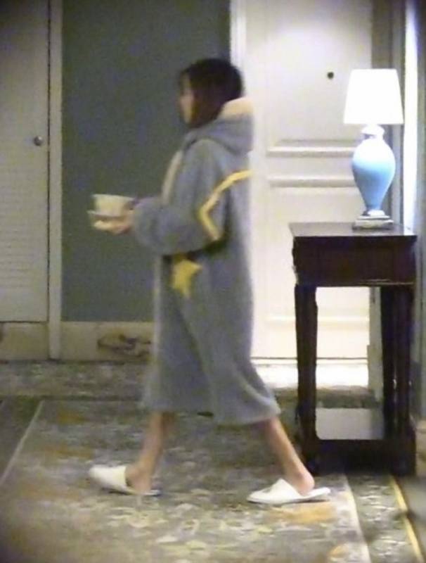 洪欣簡直是女版王寶強?! 傳財產被轉移，搞到和兒子不得不離家租房，借錢度日！