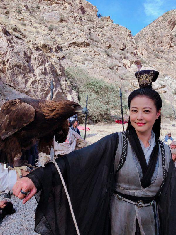 52歲歷經9段失敗感情，不婚不育的她比洪欣更慘！卻成逆齡勵志曲~~~