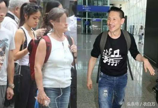 56歲歌神張學友和小四歲妻子近照，真的老了，卻坐擁16億的豪宅