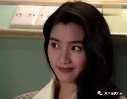 張丹峰出軌實錘，洪欣終於正面剛，但她還斗得過「女版宋喆」麼？