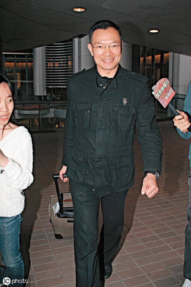74歲白韻琴姐弟戀30年笑對丈夫被嘲吃軟飯，夫婦聯名物業總值4億！